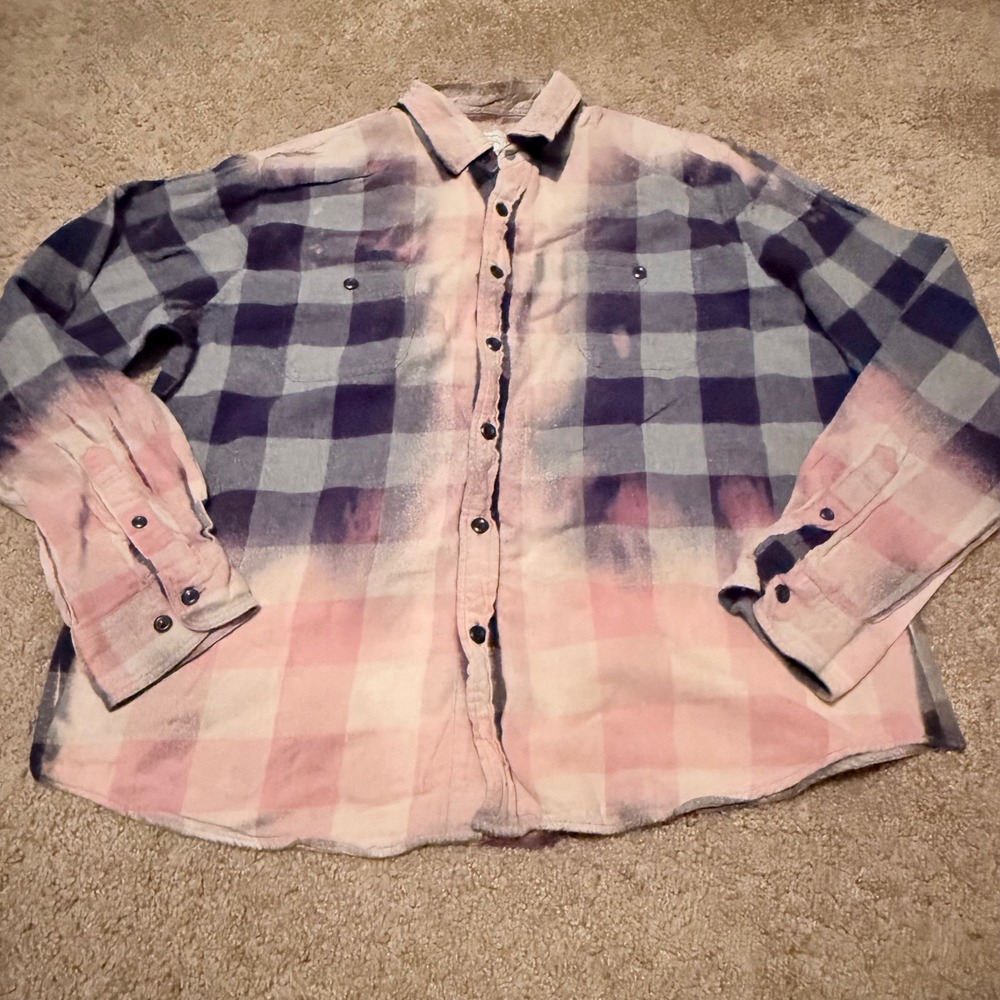 True Craft Womens XL Bleached Flannel Shirt Blue Pink Plaid Dip Dye Long Sleeve